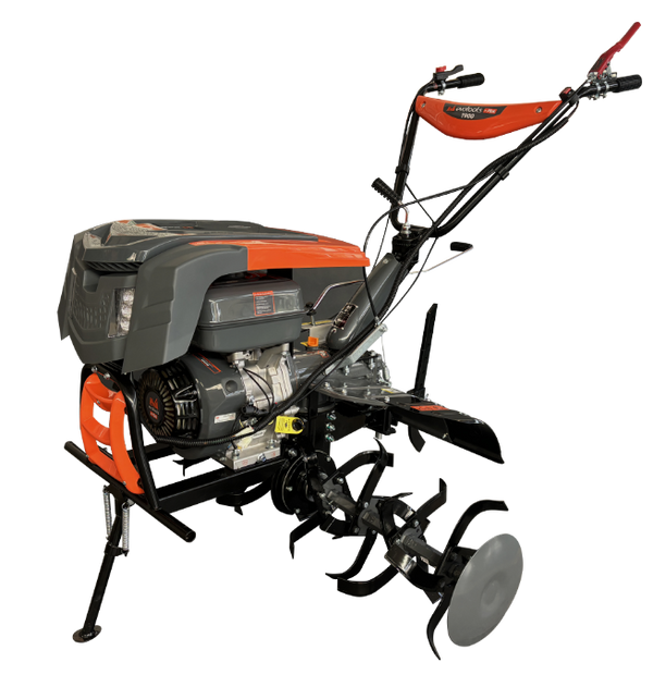 Motocultor T900 Evotools PLUS cu Far, Capota si Roti de Transport